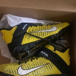 Size 10- Nike Alpha Menace Pro 2 Mid Opti Yellow